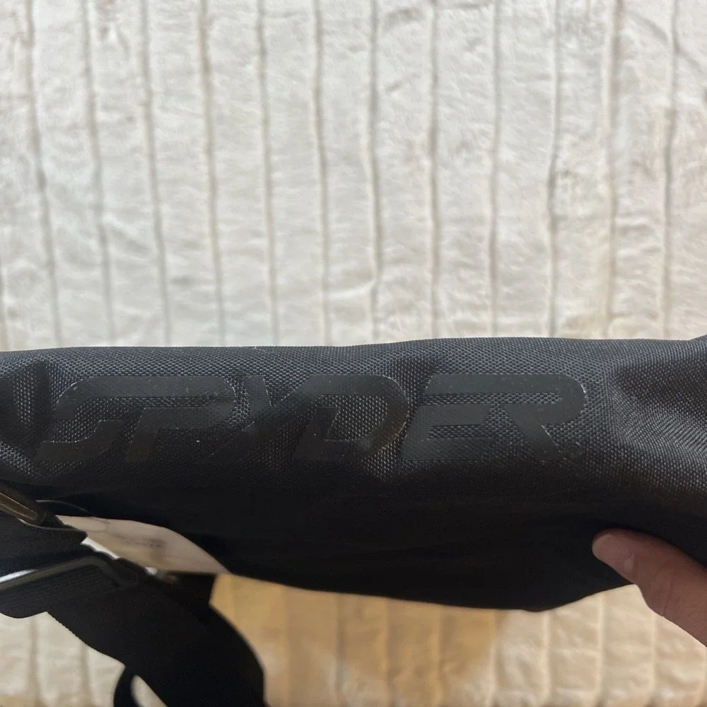 NEW GENUINE SPYDER BLACK‎ NYLON MESSENGER BAG SUPER NICE NWT